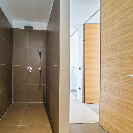 Golden Ray.2 Apartman